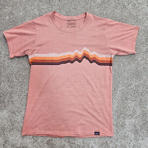 Patagonia Capilene Cool Daily Coral Womens Small Graphic Ridge Stripe Shirt FLAW